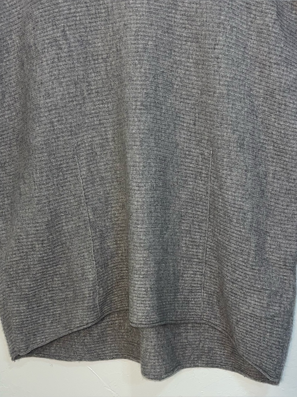Neiman Marcus 100% Cashmere Gray Ribbed Short Sleeve Tunic Sweater - Picture 5 of 11